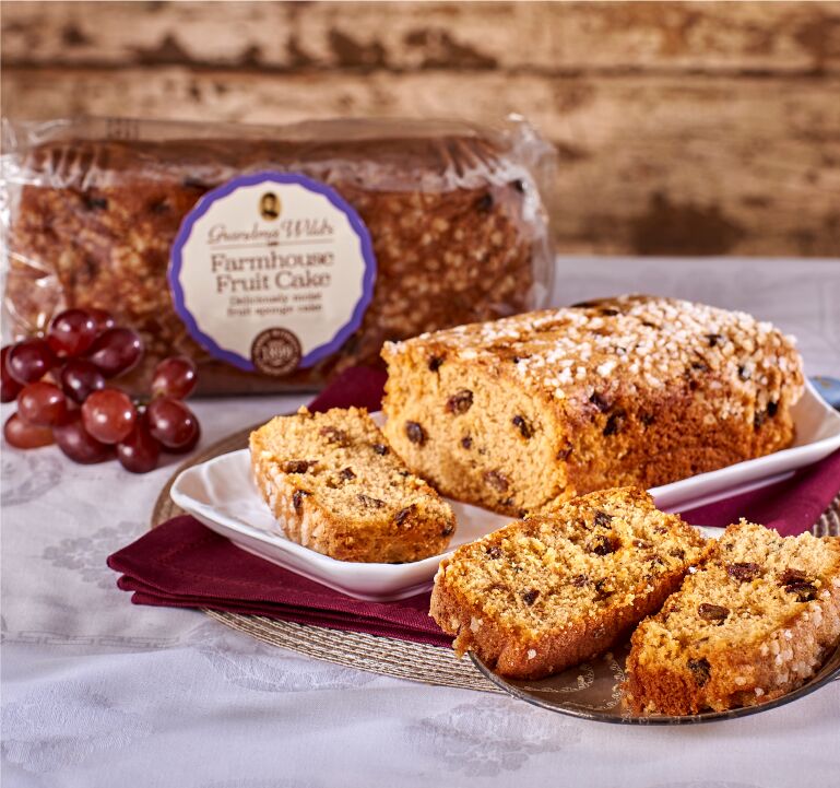 Farmhouse Fruity Loaf Cake