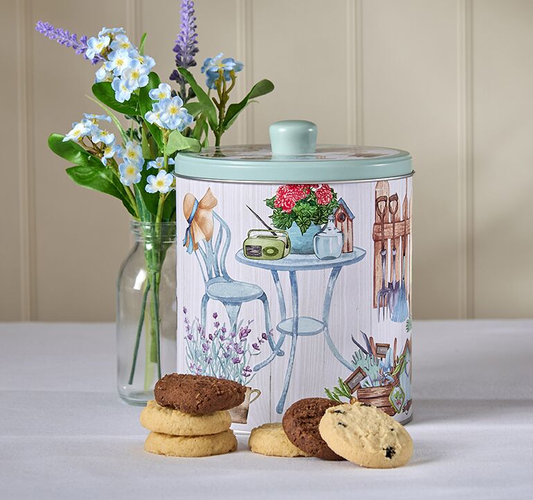 Embossed Garden Retreat Round Tin